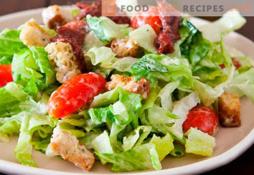Salads for every day - proven recipes. How to cook salads for every day.