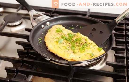 Omelet with milk in a pan - quick and easy recipes. How to cook an omelet with milk in a frying pan with sausage, cheese, vegetables