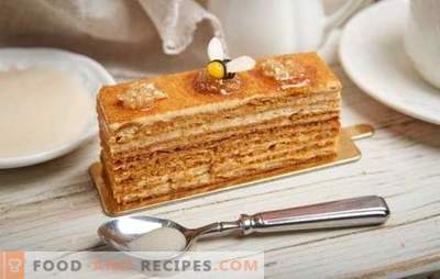 Honey cake: step-by-step recipe with a photo of your favorite cake. Cooking at home by step-by-step recipes with a photo of a gentle classic or nutty honey cake