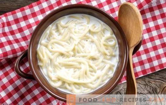 Milk soup in the slow cooker - the taste of childhood. Recipes dairy soups in a slow cooker with pasta, pasta, rice