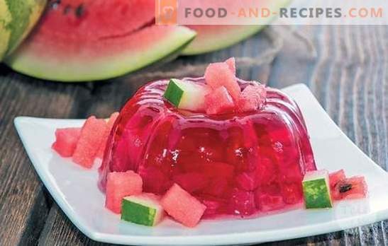 Refreshing watermelon jelly - a selection of light desserts for children and adults. How to make a watermelon jelly for the holiday and prepare for the winter