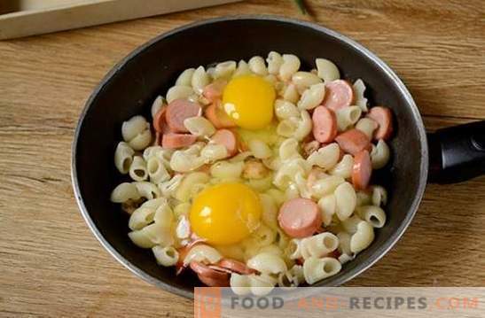 Pasta with egg, sausage and mushrooms: a quick solution to the problem of breakfast or dinner. Photo recipe: cooking pasta with mushrooms and sausages step by step