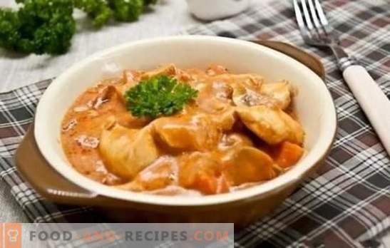 Step-by-step recipes for chicken goulash with gravy. Tasty and simple ideas for a family dinner: chicken stew with gravy in step-by-step recipes
