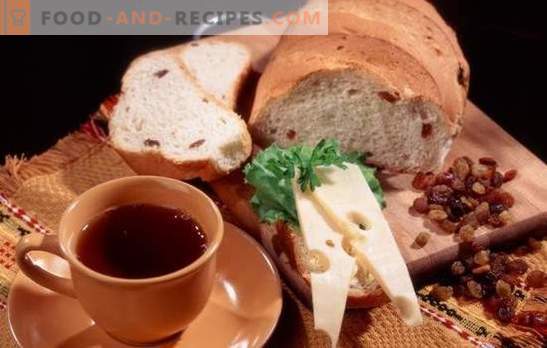 Recipes for white and rye bread with raisins for the oven and bread maker. Traditional national pastries - bread with raisins