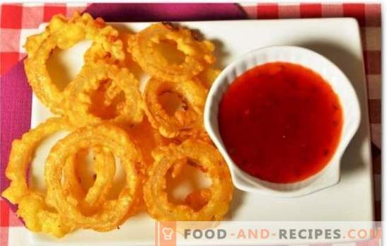 Onion rings with cheese - surprise and feed! Onion rings with cheese in batter, in breadcrumbs, with minced meat