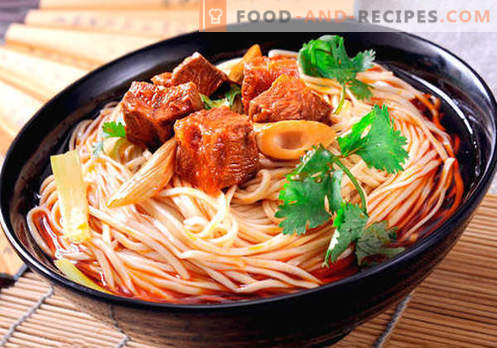 Homemade noodles - the best recipes. How to properly and tasty cook homemade noodles.