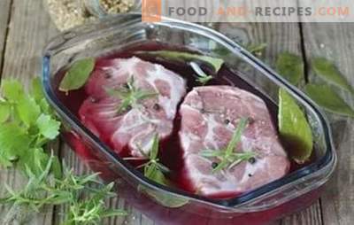Nothing is impossible - marinades with wine, red and white. Luxurious marinade with wine for pork, kebabs or baking