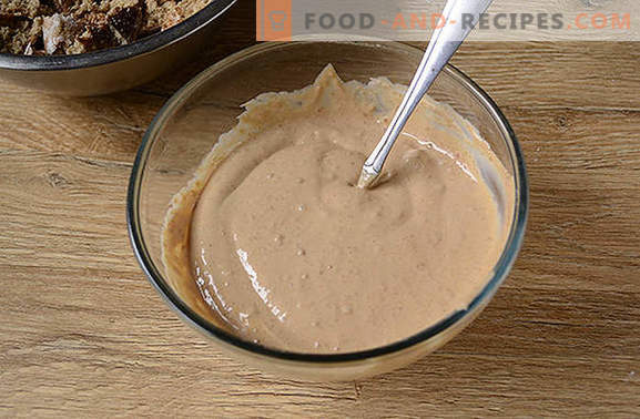 Fast yummy for tea - a cake of gingerbread without baking. Author's step-by-step recipe for a cake without baking gingerbread: detailed photos