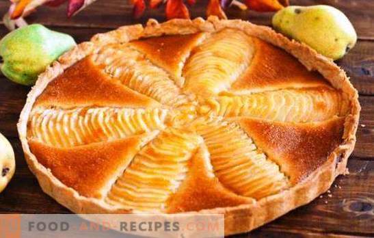 Charlotte with pears - a very juicy pie! Recipes of different charlottes with pears for soulful tea drinking
