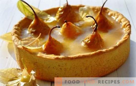 Pear pies - a fragrant autumn dessert. Bake from various dough, with original additives - homemade pies with pears
