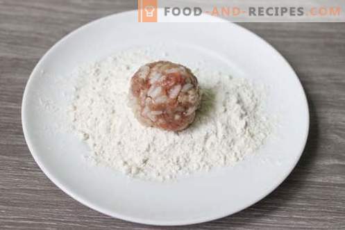Hedgehog steam meatballs - a meat dish for both children and adults!