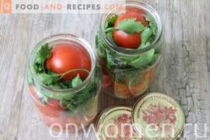 Pickled tomatoes with carrots