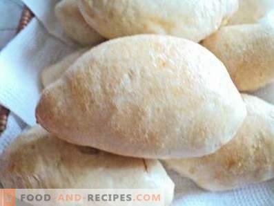 Patties with cabbage on yeast dough in the oven