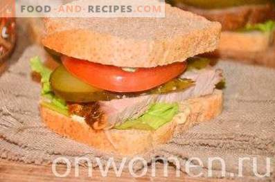 Sandwich with pork and vegetables