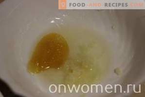 Chicken in honey-lemon sauce