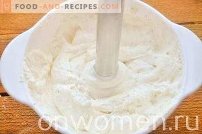 Curd Cream with Provencal Herbs