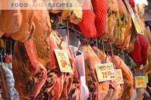 Dried meat: the benefits and harm