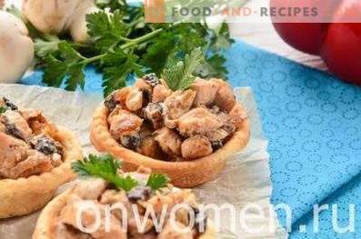 Tartlets with mushrooms and chicken