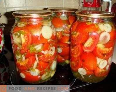 Tomato salad with onions for the winter