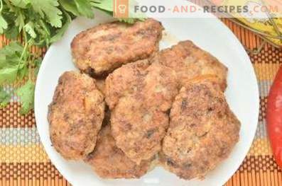 Pork and beef patties in a pan