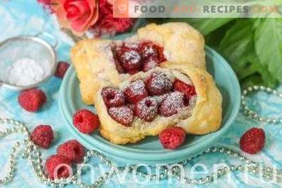 Puffs with raspberries