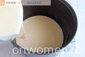 Biscuit for cake in a slow cooker