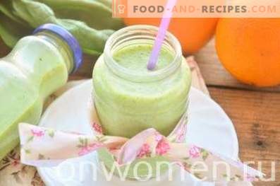 Smoothies with kefir and cucumber