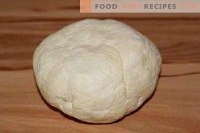 Dough for kurnik on kefir