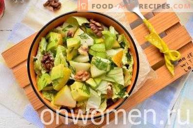 Salad with avocado and pear