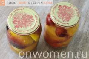 Peaches in syrup for the winter