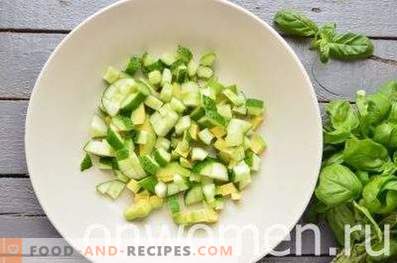 Salad with avocado and cucumber