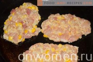 Chopped Chicken Meat Patties with Corn