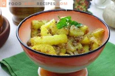 Potato fried with minced meat