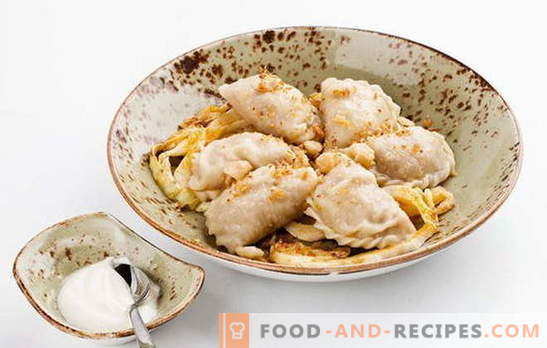 Dumplings with cabbage - a profitable meal! Various recipes of dumplings with cabbage and potatoes, bacon, mushrooms, meat, liver