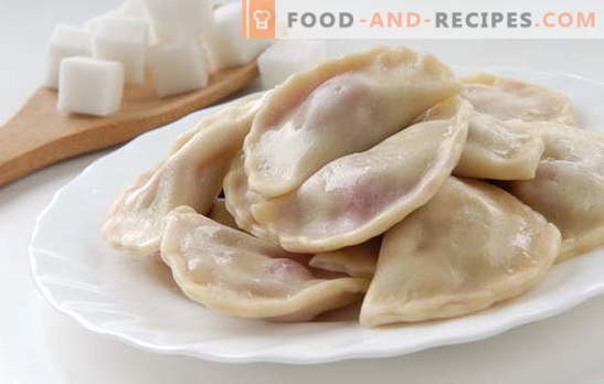 How much to cook dumplings is an interesting question! How and how much to cook dumplings with potatoes, cherries, cottage cheese, cabbage