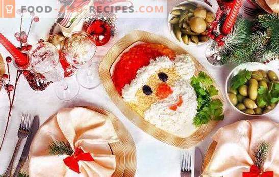 Christmas salads with prunes: 10 interesting ideas