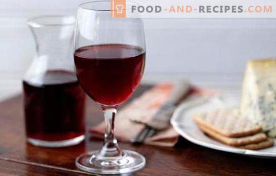 Red wine at home is a valuable natural product. Recipes for red wine at home from the berries and jam
