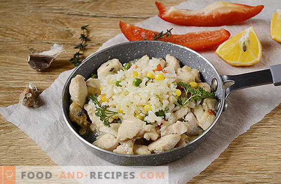Chicken fillet with thyme: be surprised at the new taste of the usual product! Author's photo-recipe of chicken fillet with thyme, garlic and lemon in a pan