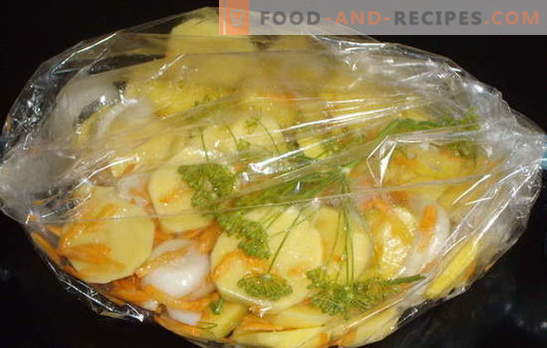 Potatoes baked in an oven sleeve are great! Potatoes in a roasting bag in the oven: classic and new recipes