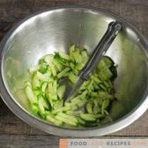 Cabbage and pork salad - quick and very tasty