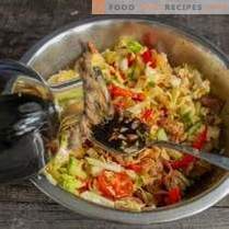 Cabbage and pork salad - quick and very tasty