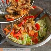 Cabbage and pork salad - quick and very tasty