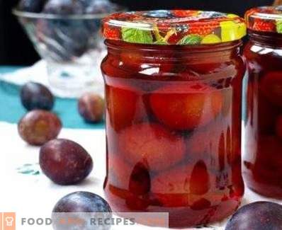 Plum in syrup for the winter