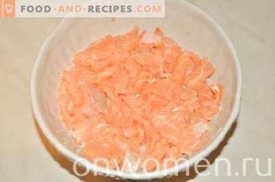 Layered salad with salmon and rice