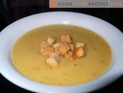Mashed Potato Soup with Croutons
